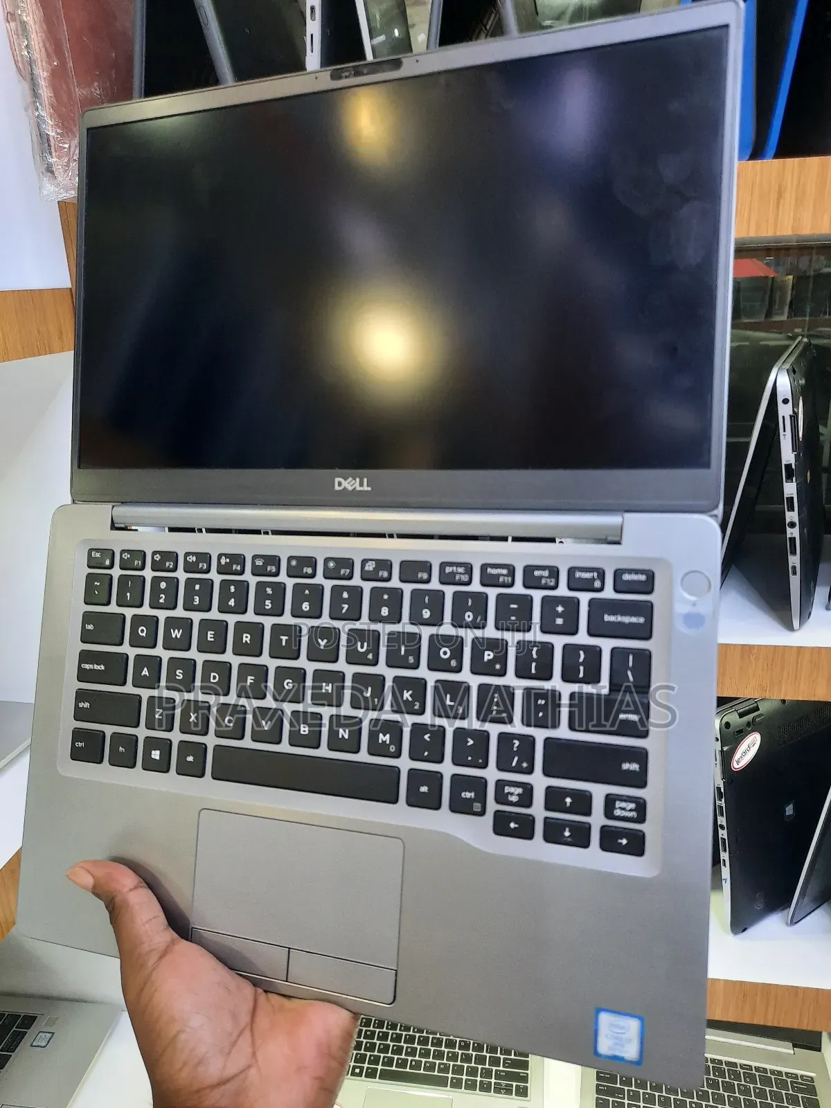 Laptop Dell Latitude 7400 8GB Intel Core I5 SSD 256GB
