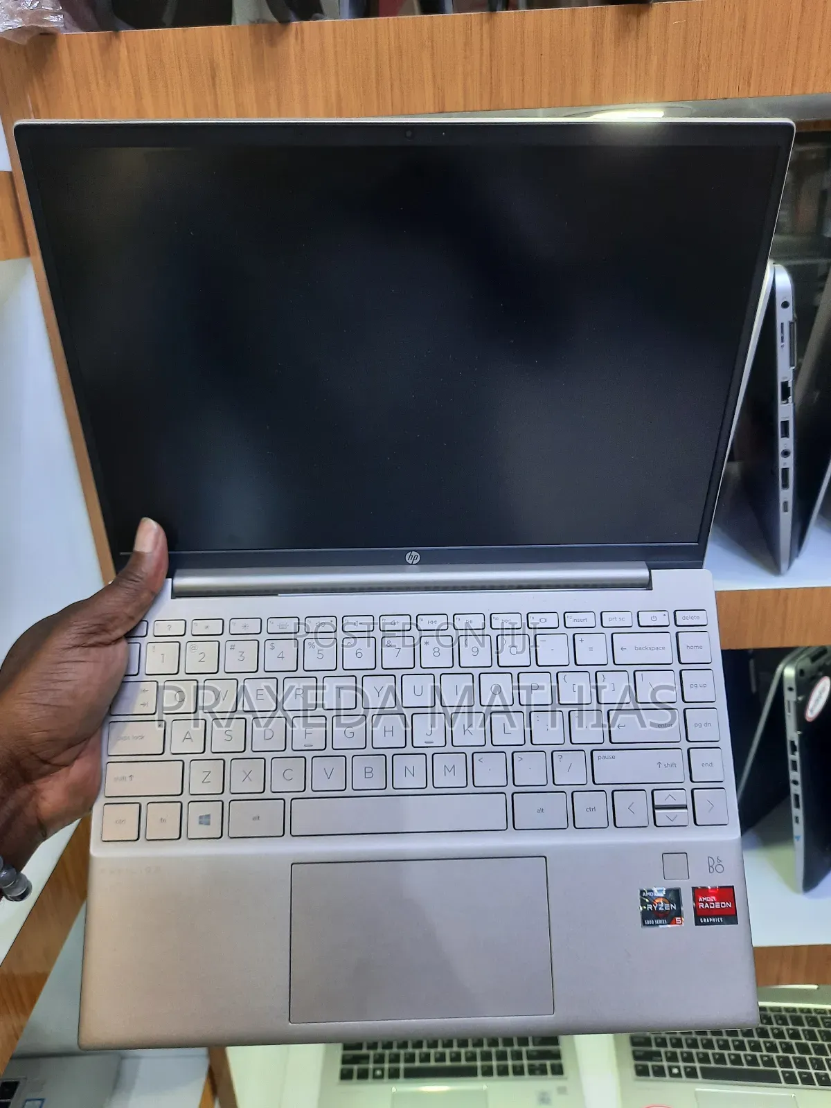 Laptop HP Pavilion 13 16GB AMD Ryzen 5 SSD 256GB