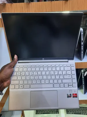 Laptop HP Pavilion 13 16GB AMD Ryzen 5 SSD 256GB