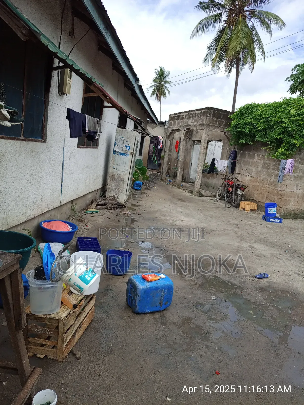 10bdrm House in Tanzania Daresalaam for sale