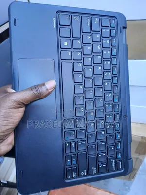 Laptop Dell Latitude 3189 4GB Intel Core 2 Duo SSD 128GB