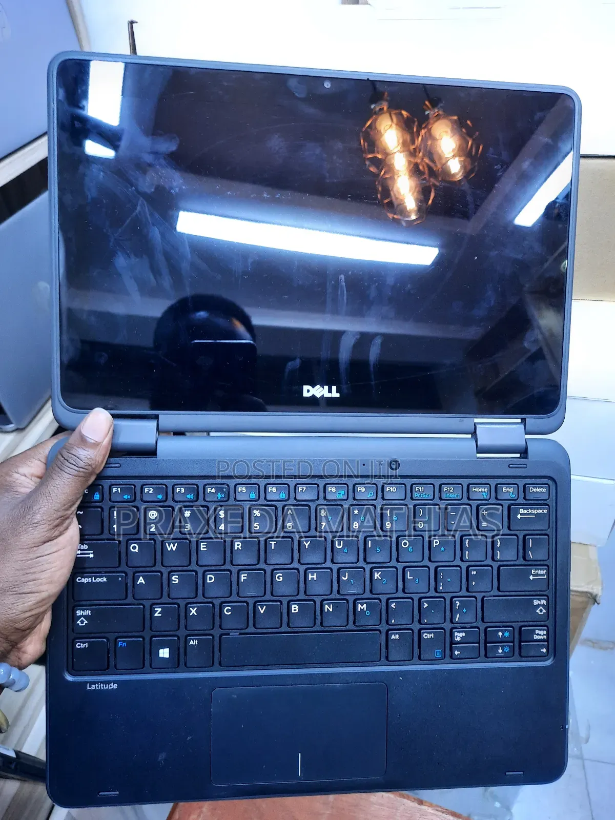 Laptop Dell Latitude 3189 4GB Intel Core 2 Duo SSD 128GB