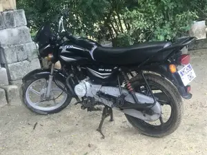 Bajaj Boxer 125 2022 Black