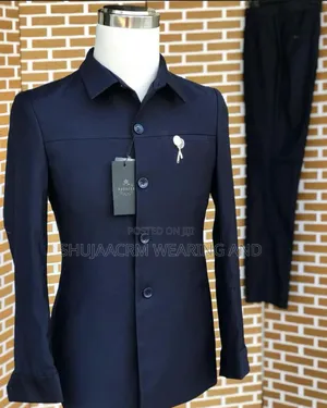 Simple Crash Caunda Suits