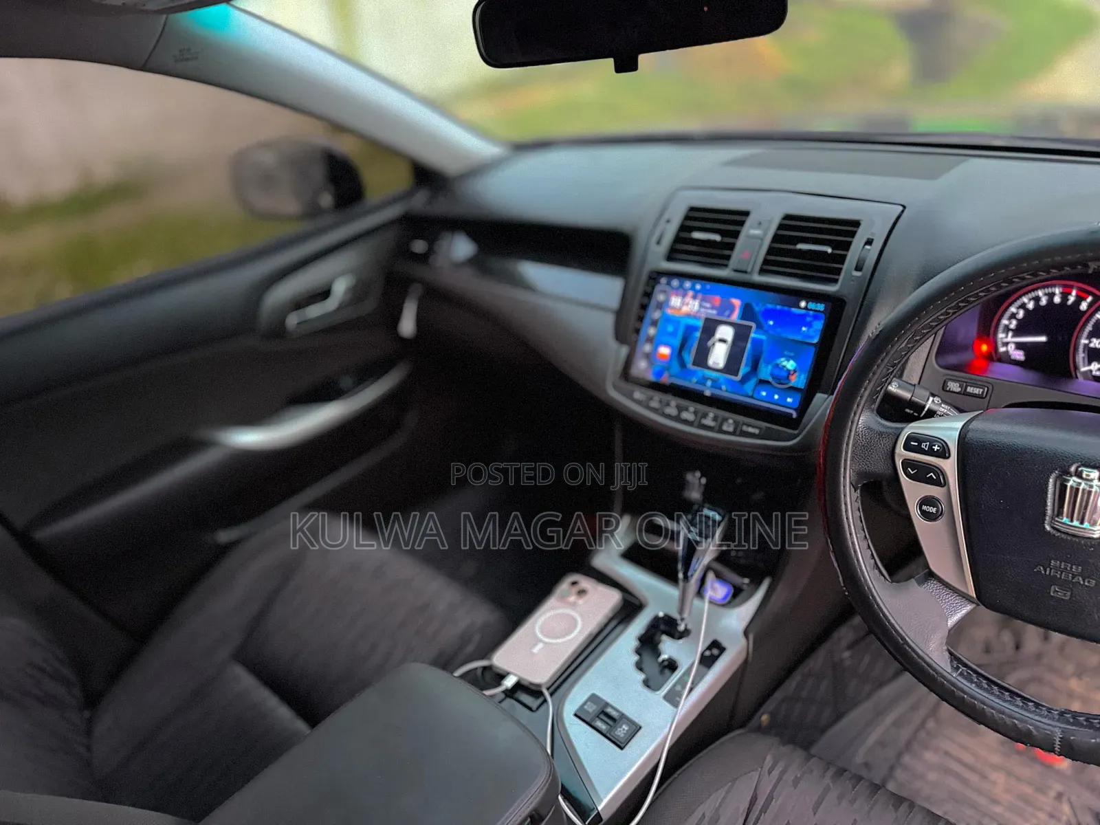 Toyota Crown 2013 Black