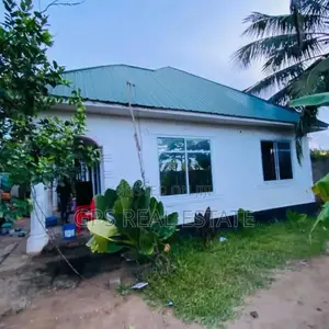 3bdrm House in Mbondole, Ilala for sale