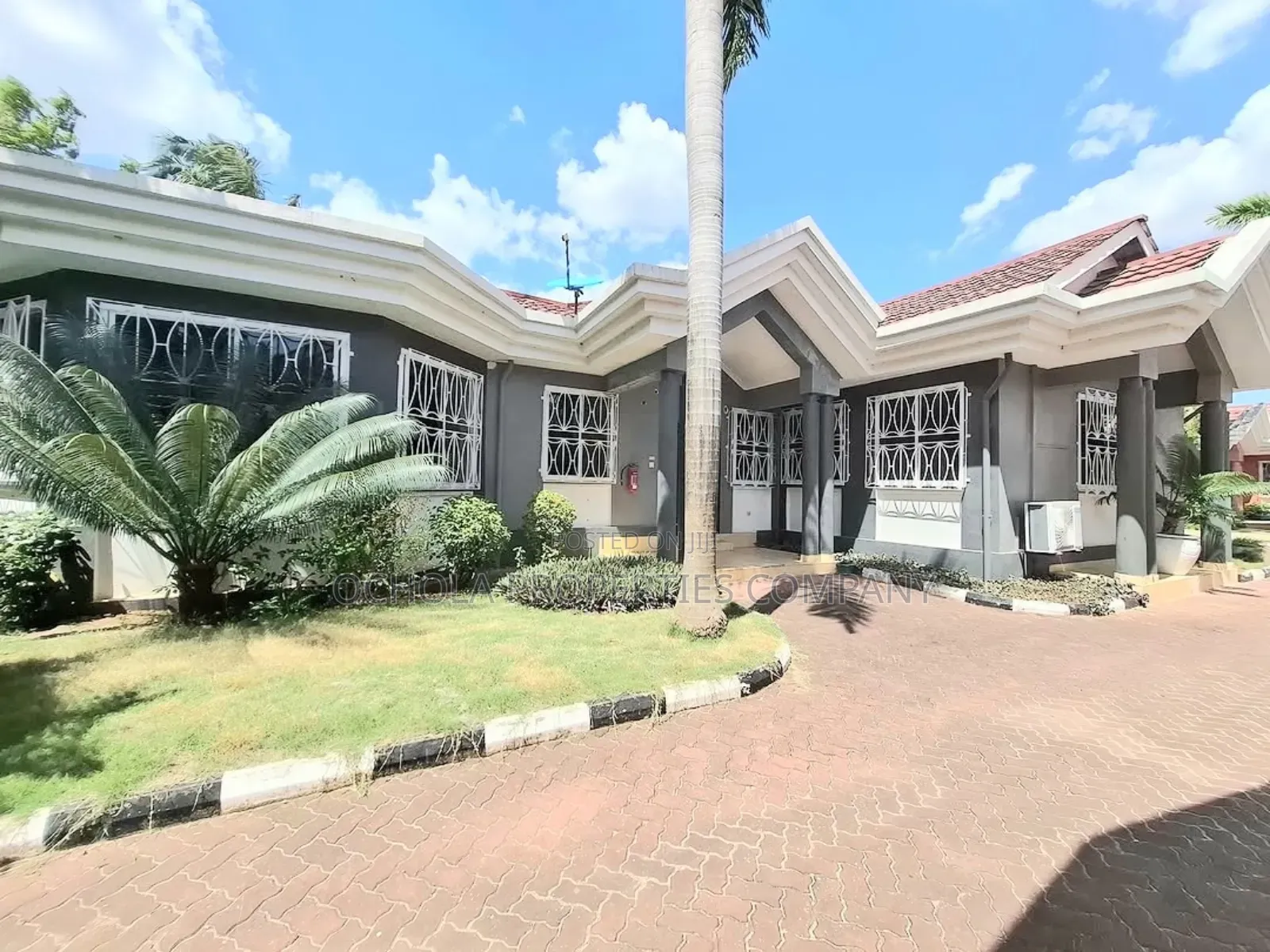 3bdrm Villa in Mikocheni for rent