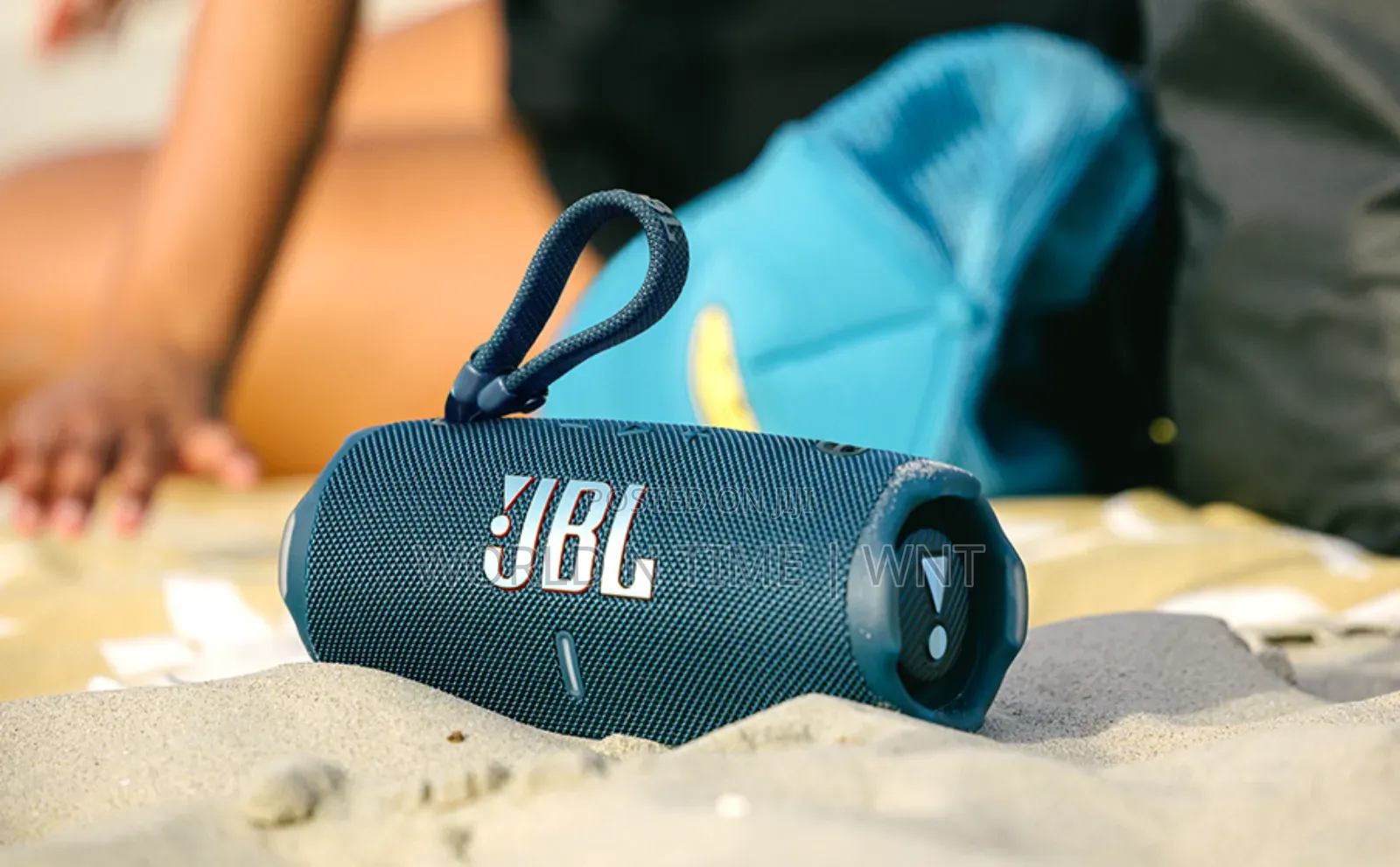 JBL Charge 6 Portable Waterproof Bluetooth Speaker