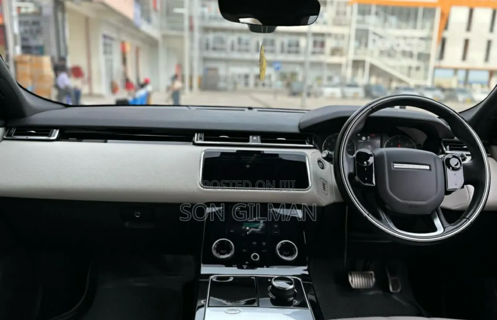 Land Rover Range Rover Velar 2018 Brown