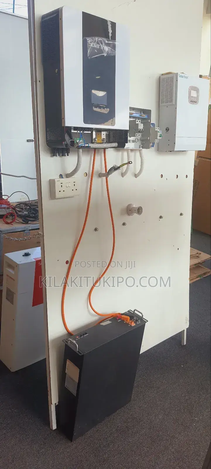 Lithium Power Battery Hybrid Solar Inverter