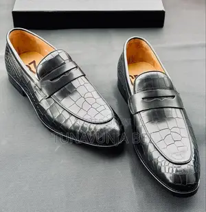 Black New Moccains