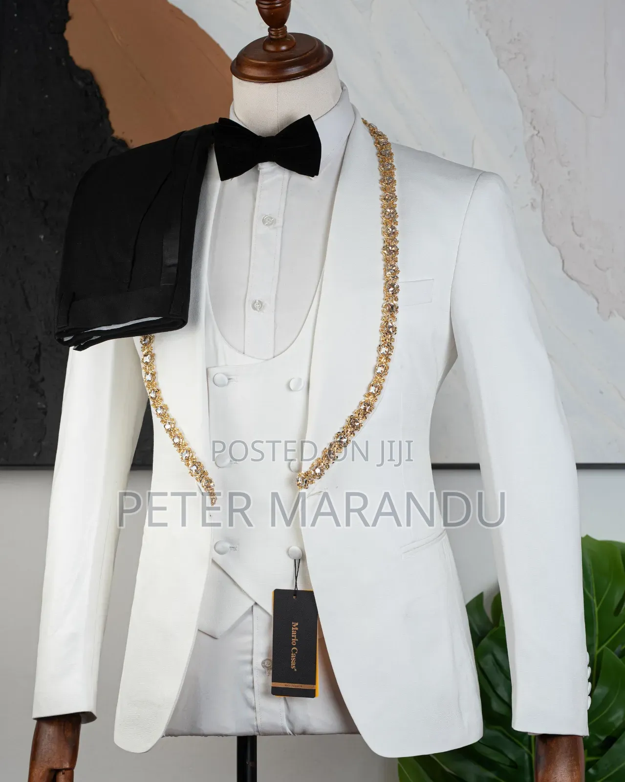 White Men's Suits
