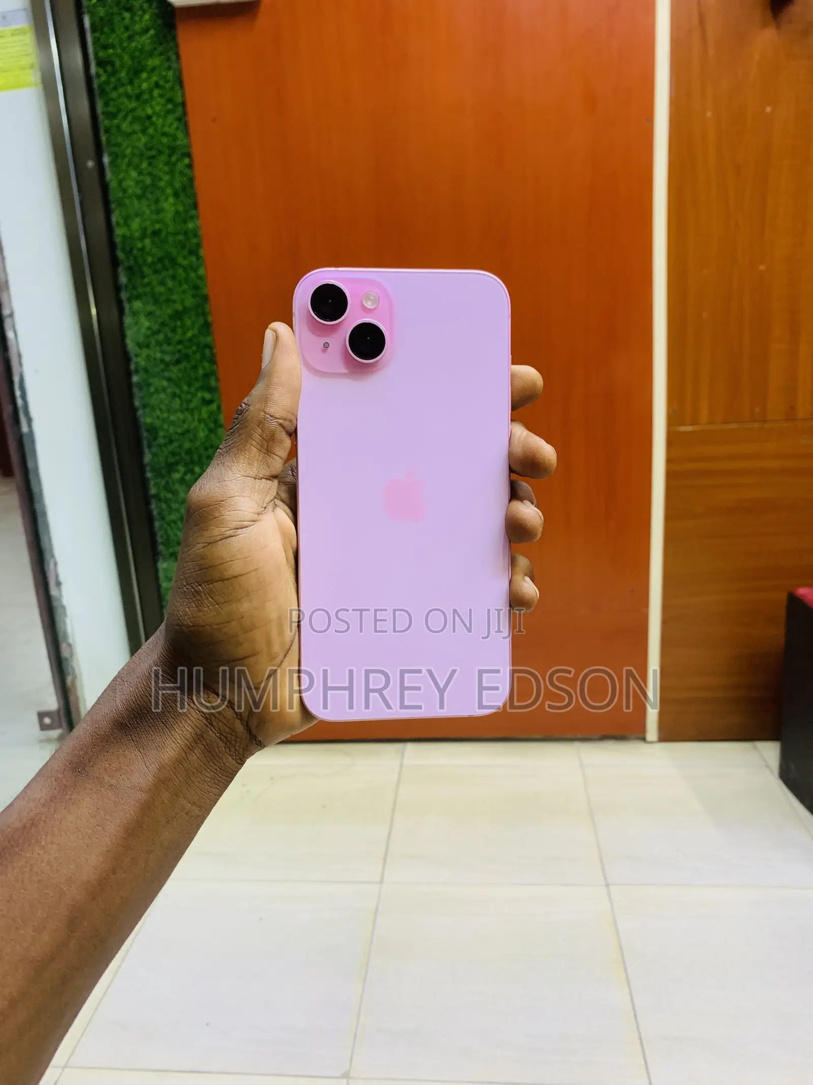 New Apple iPhone 15 Plus 128 GB Pink