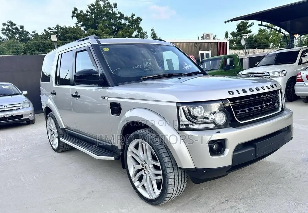 Land Rover Discovery 2016 Silver