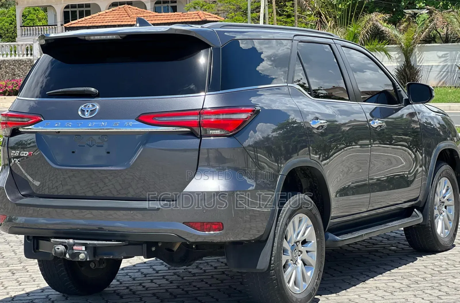 Toyota Fortuner 2022 Gray