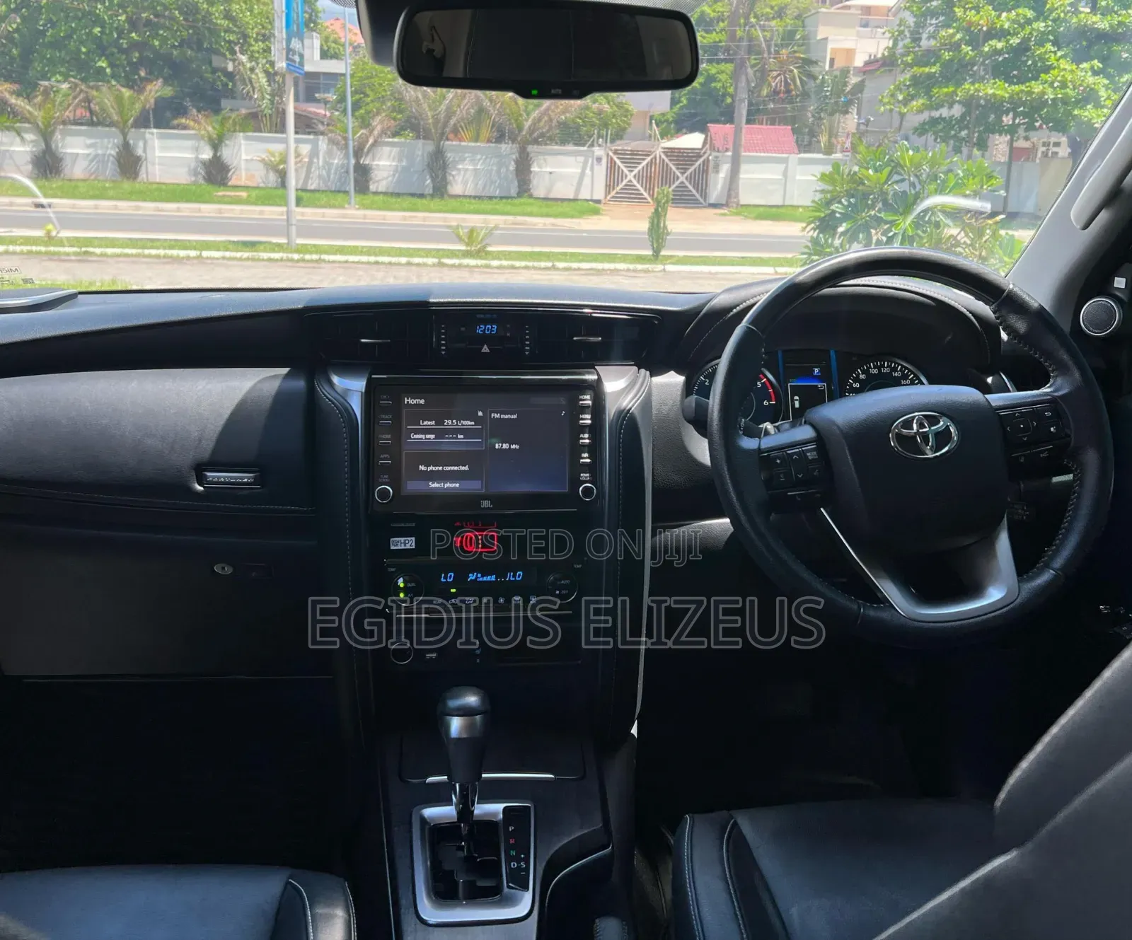 Toyota Fortuner 2022 Gray