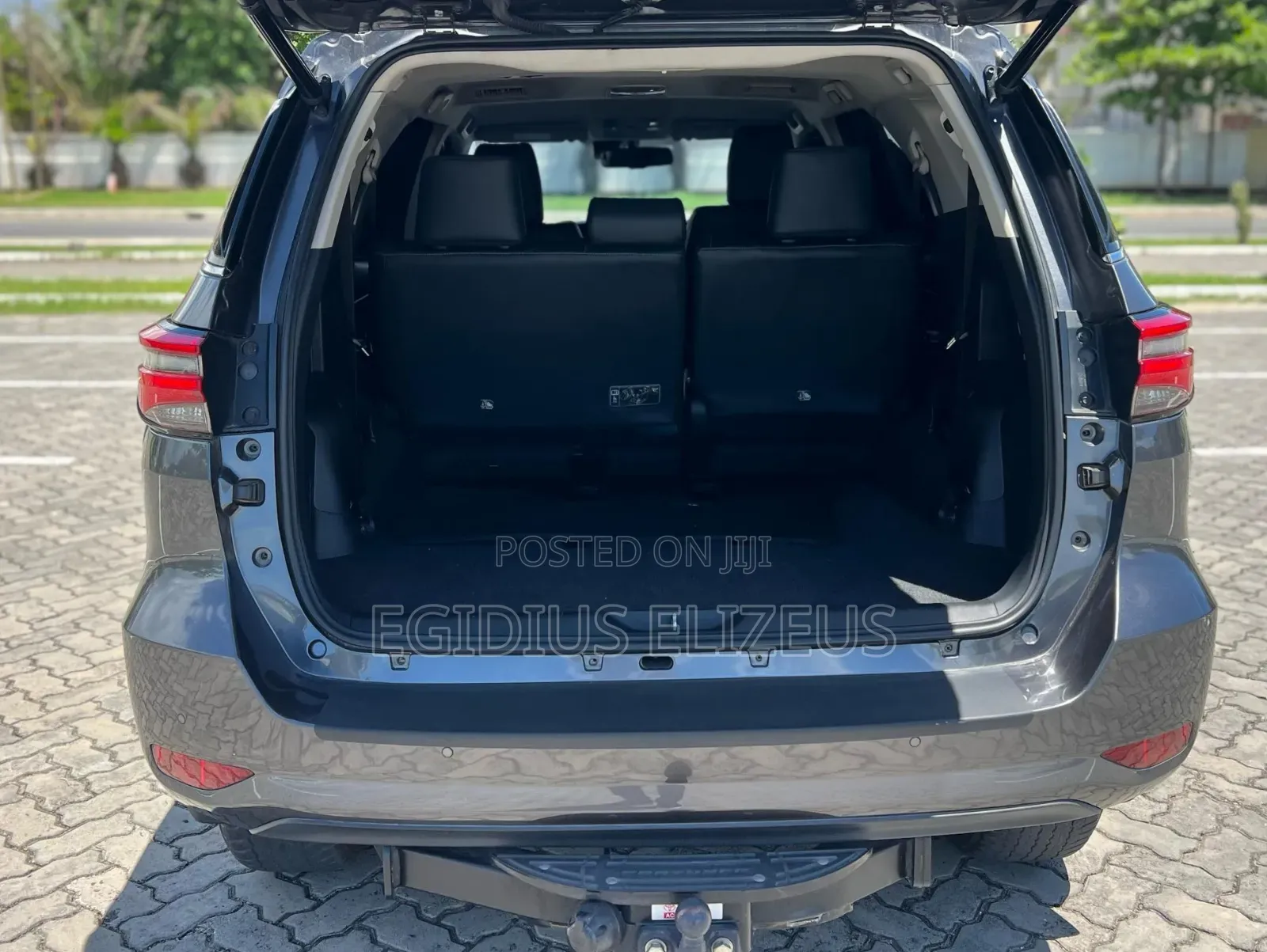 Toyota Fortuner 2022 Gray