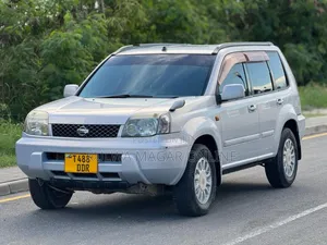 Nissan X-Trail 2003 White