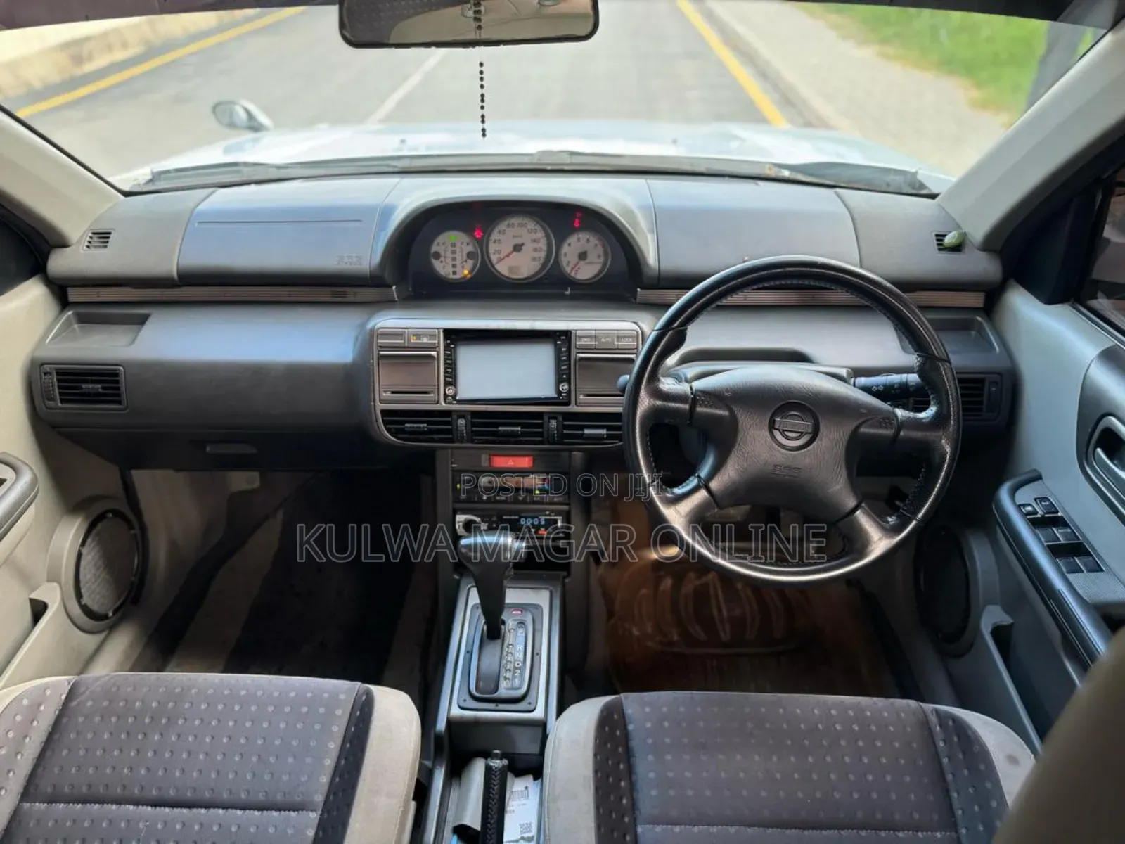 Nissan X-Trail 2003 White