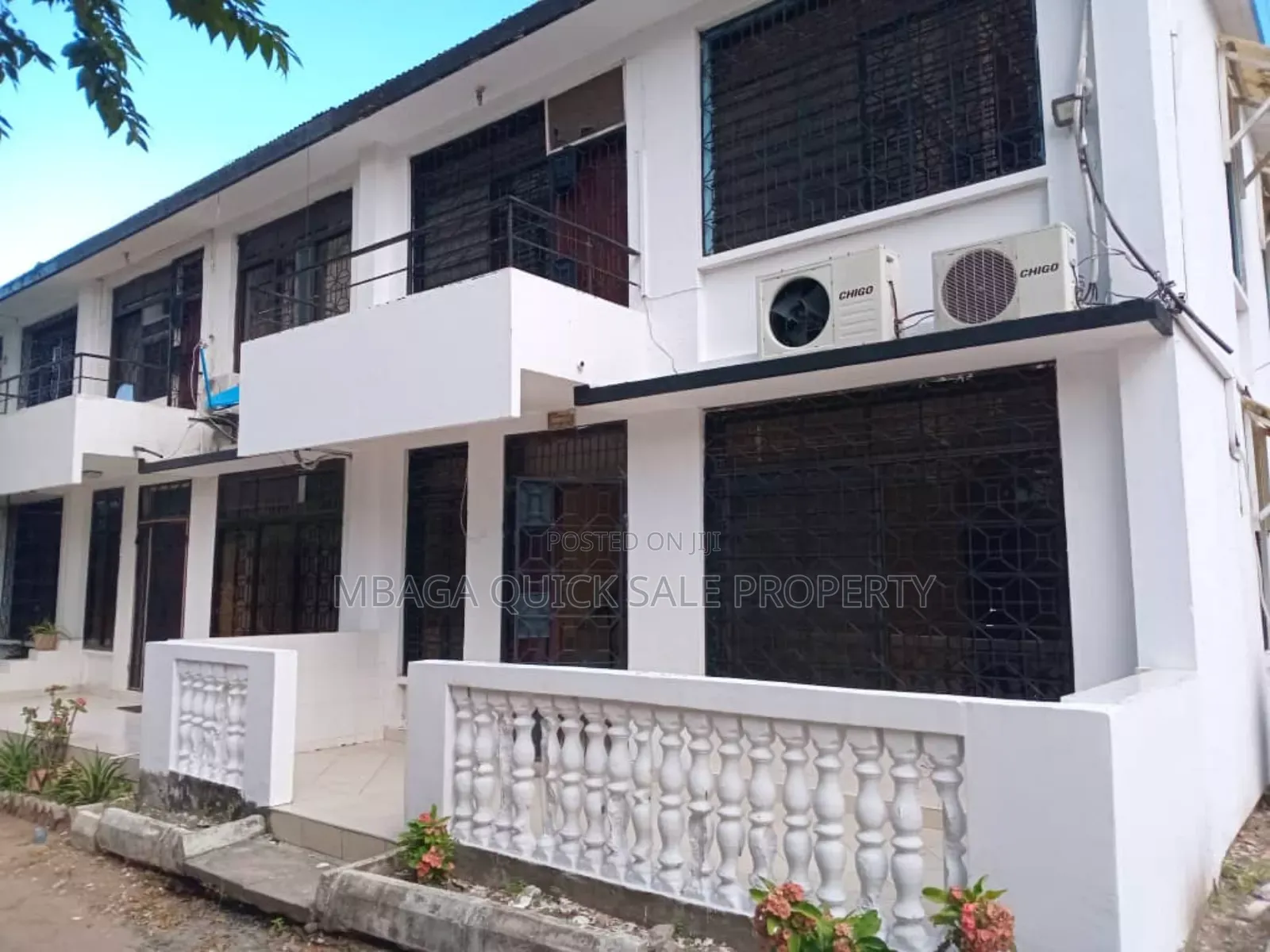 3bdrm Apartment in Upanga for sale