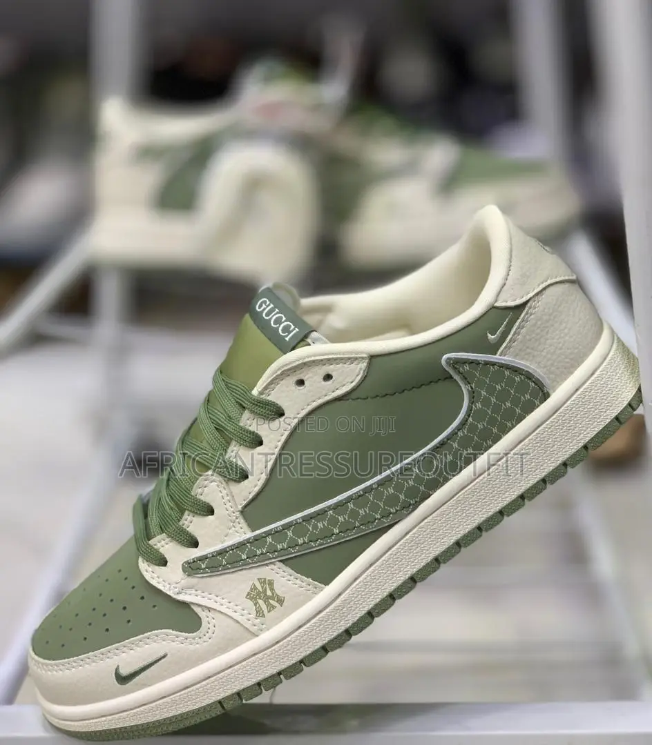 Travis Scott X Nike Jordan Low 1 Available for Best Price
