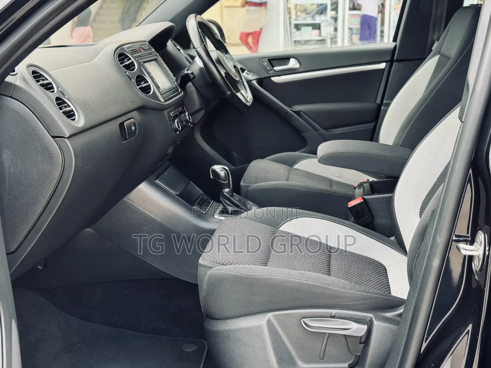 Volkswagen Tiguan 2.0 S 4Motion 2012 Black
