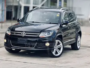 Volkswagen Tiguan 2.0 S 4Motion 2012 Black