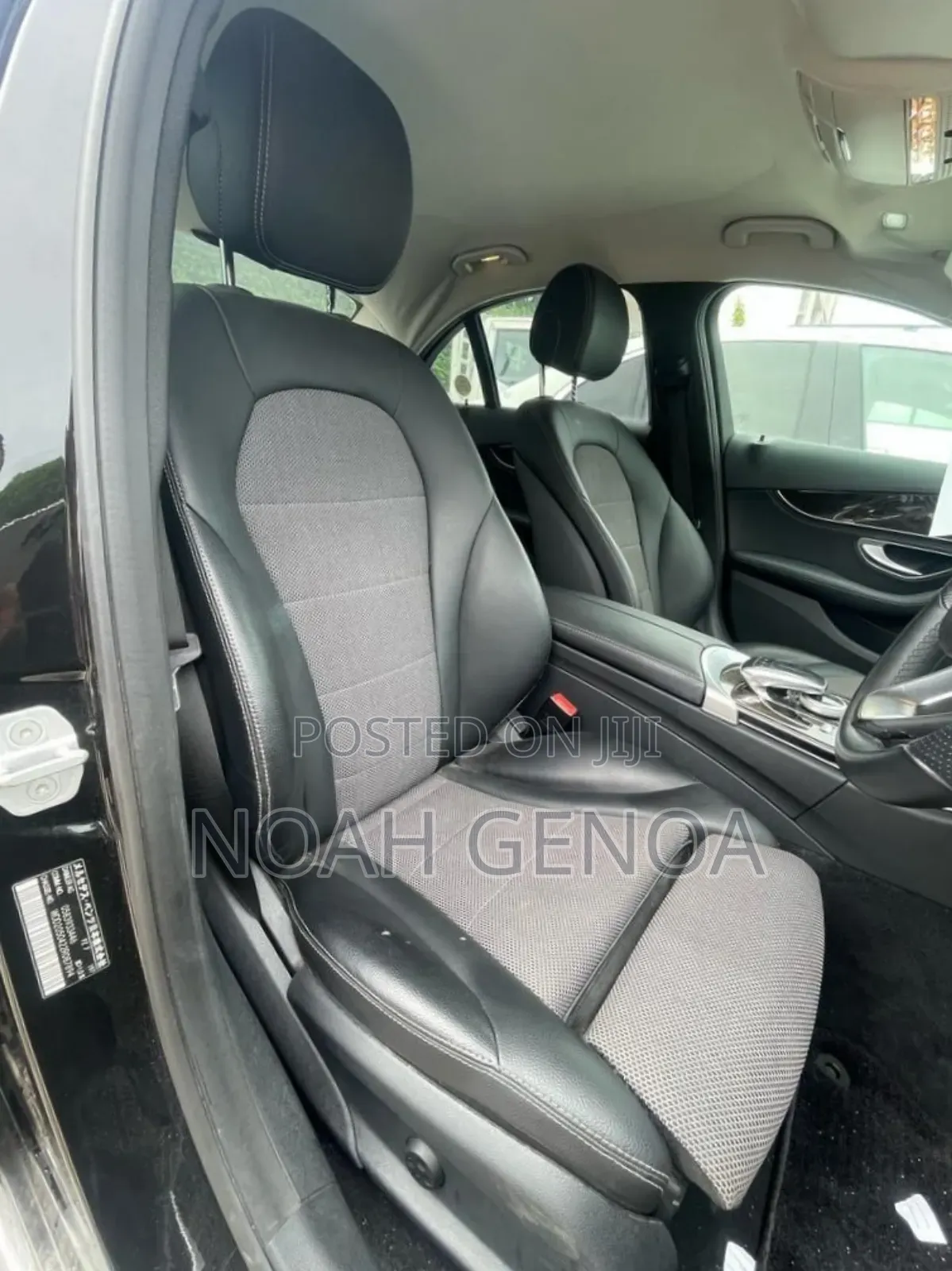Mercedes-Benz C200 2016 Black