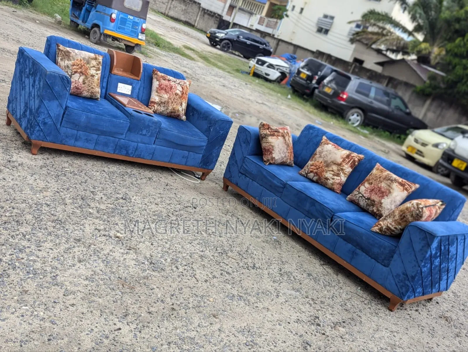 Sofa Set // 3:2 //Velvet//