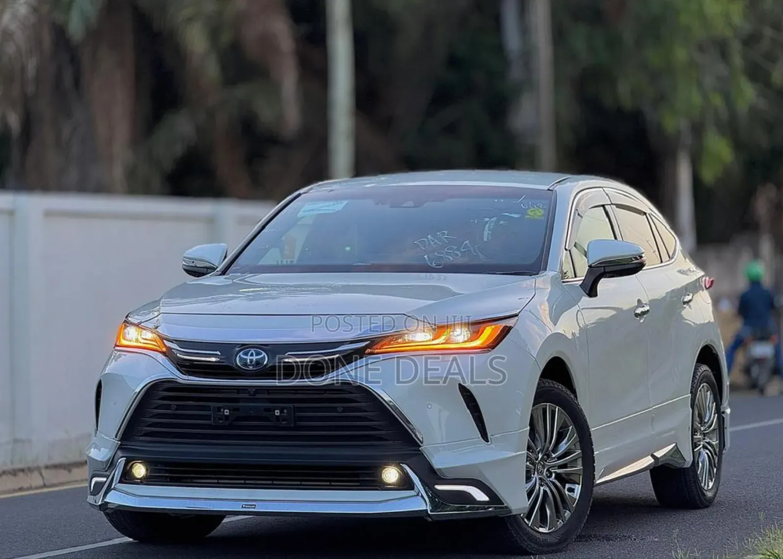 Toyota Harrier 2022 White