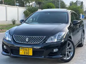 Toyota Crown 2009 Black