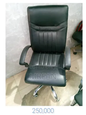 Office Char Kiti Cha Ofisini