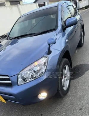 Photo - Toyota RAV4 2008 Blue