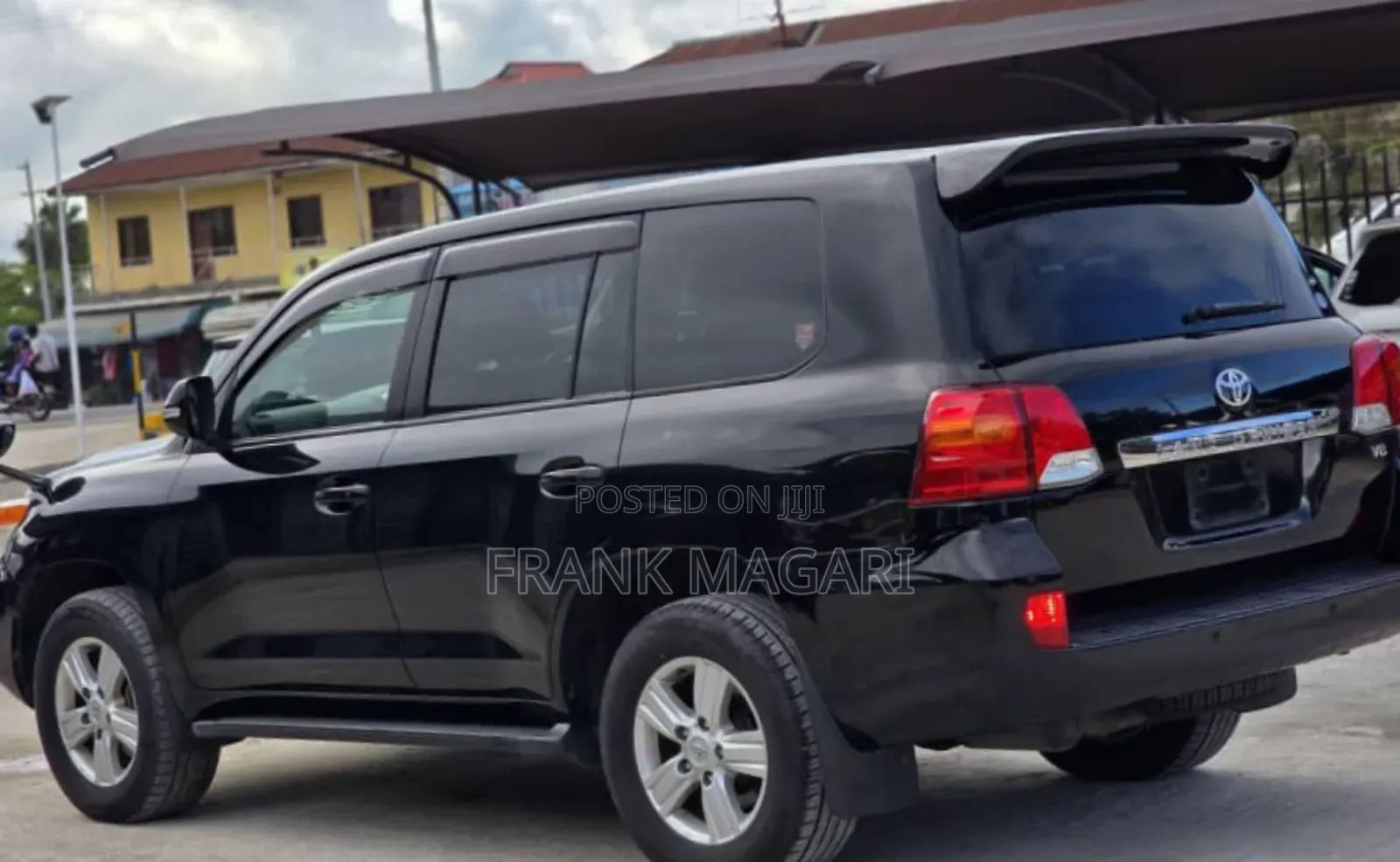 Toyota Land Cruiser 2011 Black