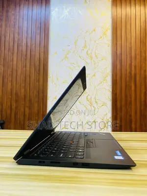 Laptop Lenovo ThinkPad X1 Carbon 8GB Intel Core I7 SSD 256GB