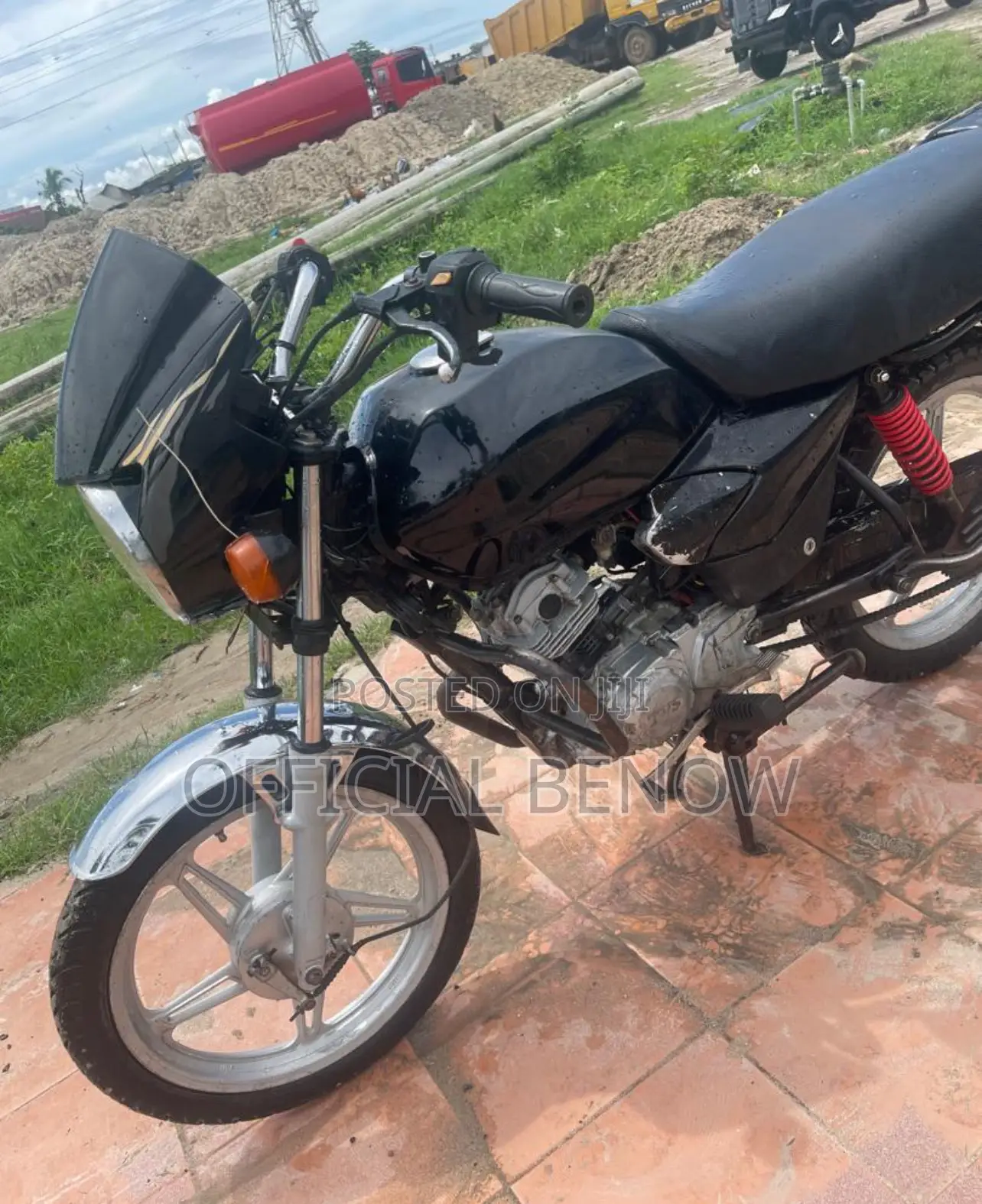 TVS 2022 Black