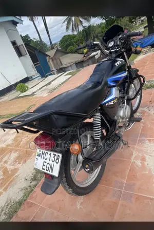 TVS HLX 125 2023 Blue