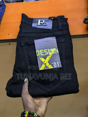 Jeans Kaliiiii Bei Chee / Quality Material