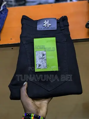 Jeans Kaliiiii Bei Chee / Quality Material