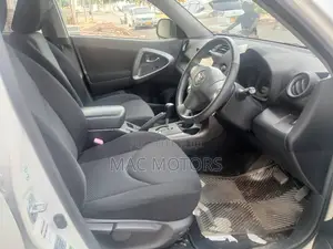 Toyota RAV4 2009 Pearl