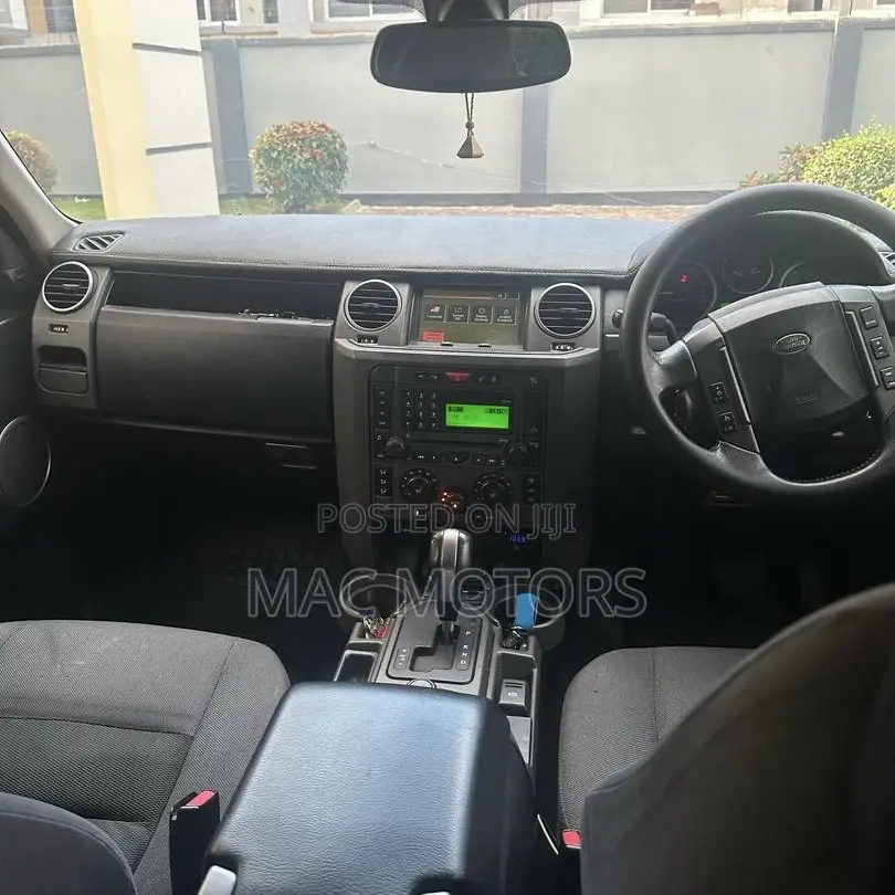 Land Rover Discovery 2005 Black