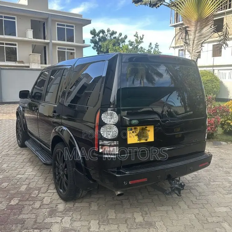 Land Rover Discovery 2005 Black