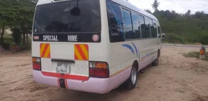 Toyota Coaster 2006 White