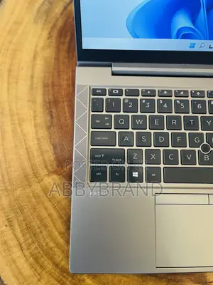 Laptop HP ZBook Firefly 14 G7 16GB Intel Core I7 SSD 512GB