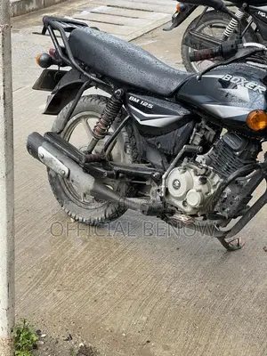 Bajaj Boxer 125 2022 Black