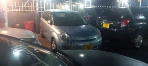 Mazda Verisa 2010 Blue