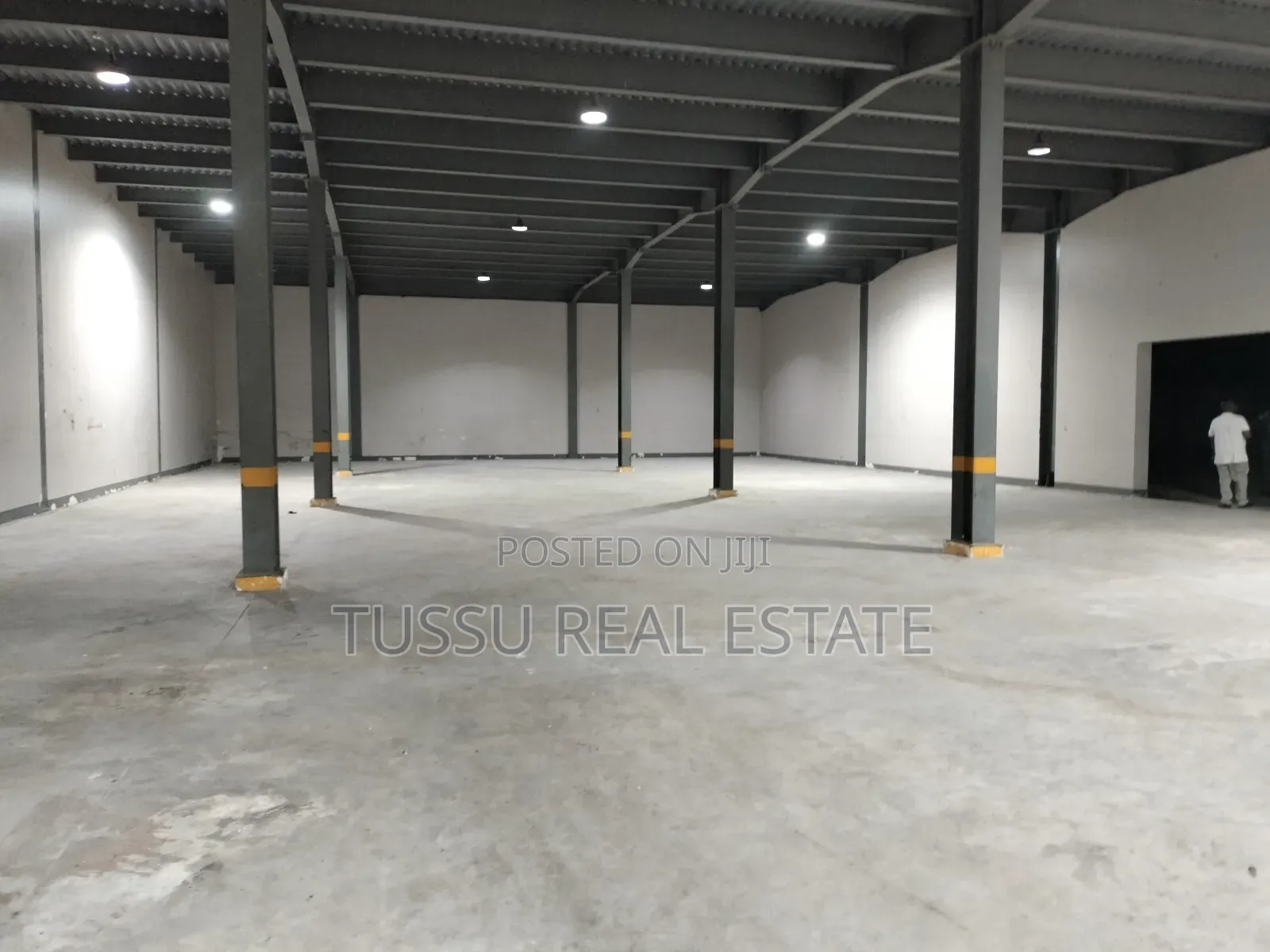 Grade I Warehouse for Rent at Tabata Matumbi SQM 650 750