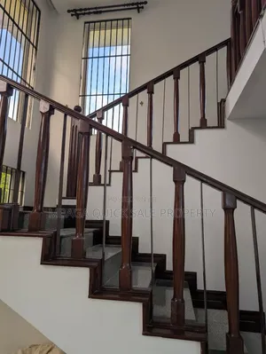 4bdrm House in Oyster Bay for rent