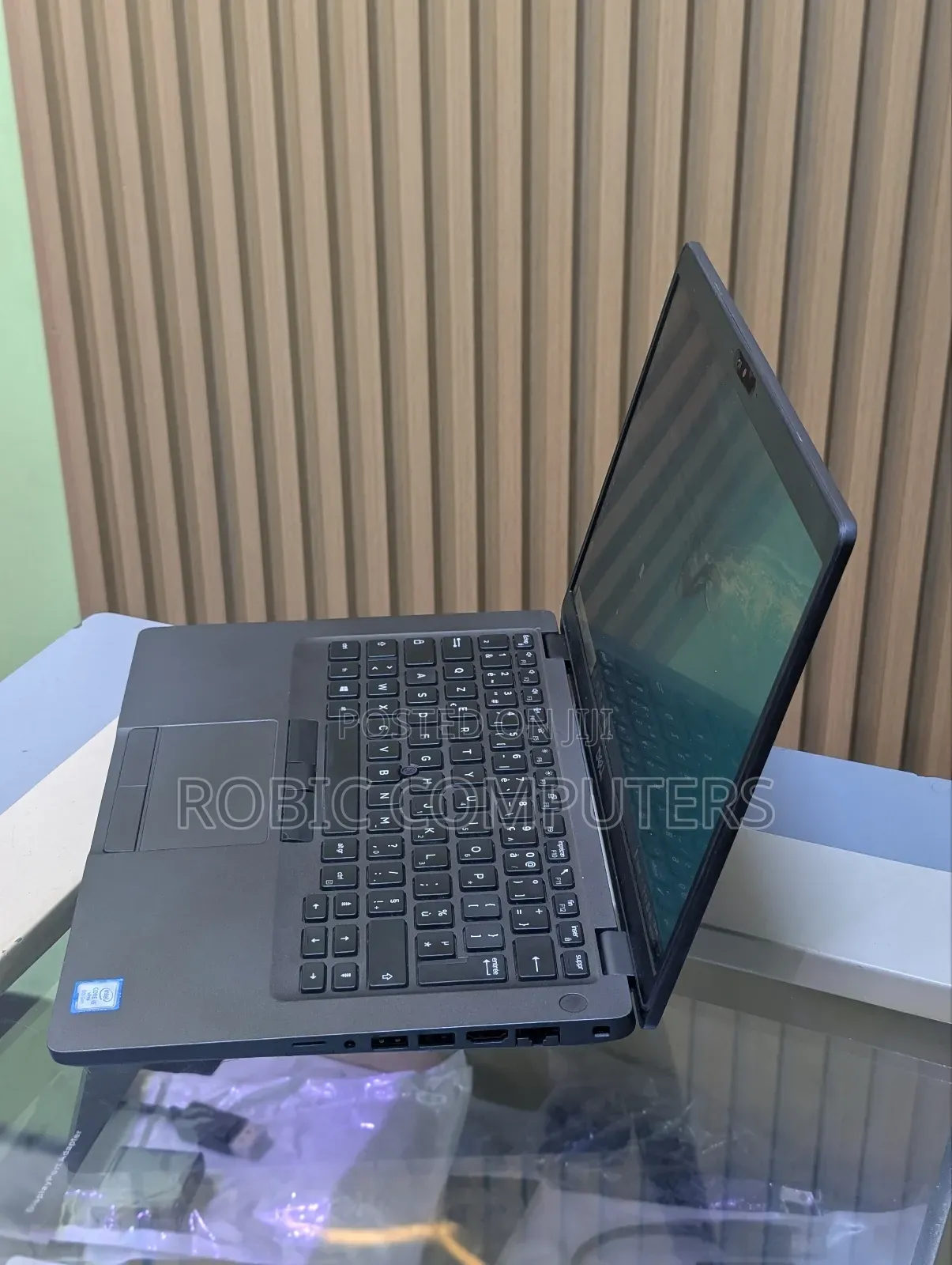 Laptop Dell Latitude 5400 16GB Intel Core I5 SSD 256GB