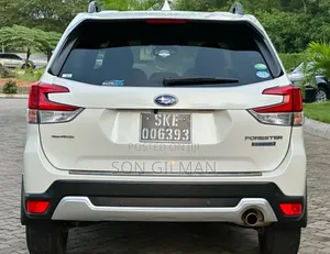 Subaru Forester 2019 White